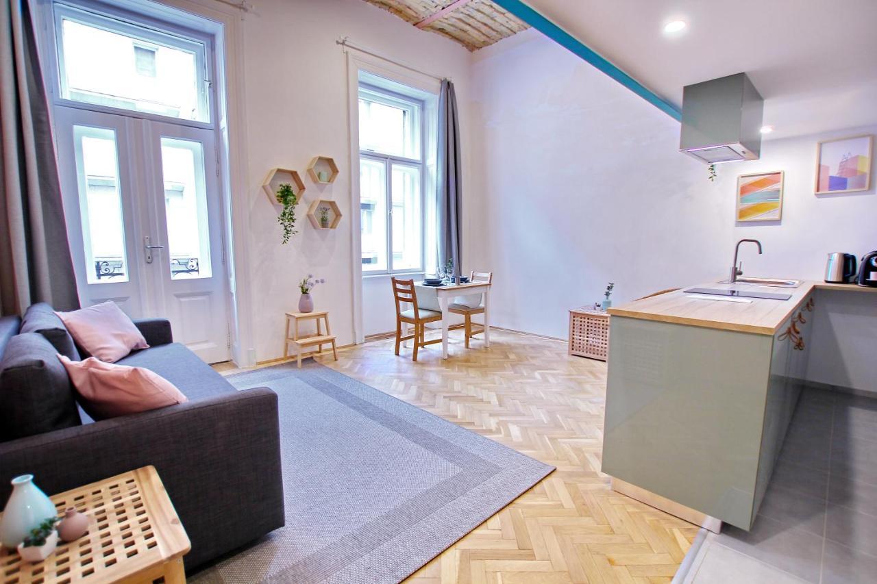 Awesome Budapest Downtown Studio W Balcony & Free Private Parking Экстерьер фото