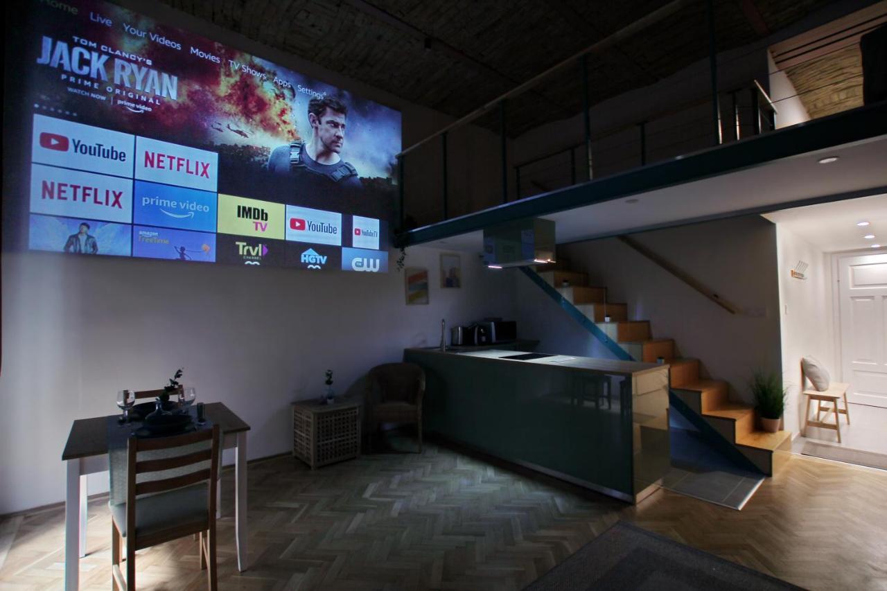 Awesome Budapest Downtown Studio W Balcony & Free Private Parking Экстерьер фото